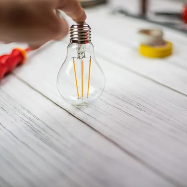 jak płacić mniej za prąd